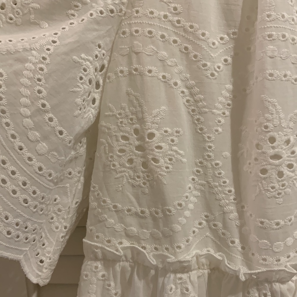 Tuckernuck White Eyelet Crawford Flutter Sleeve Mini Dress NWT Size Small - Picture 5 of 11